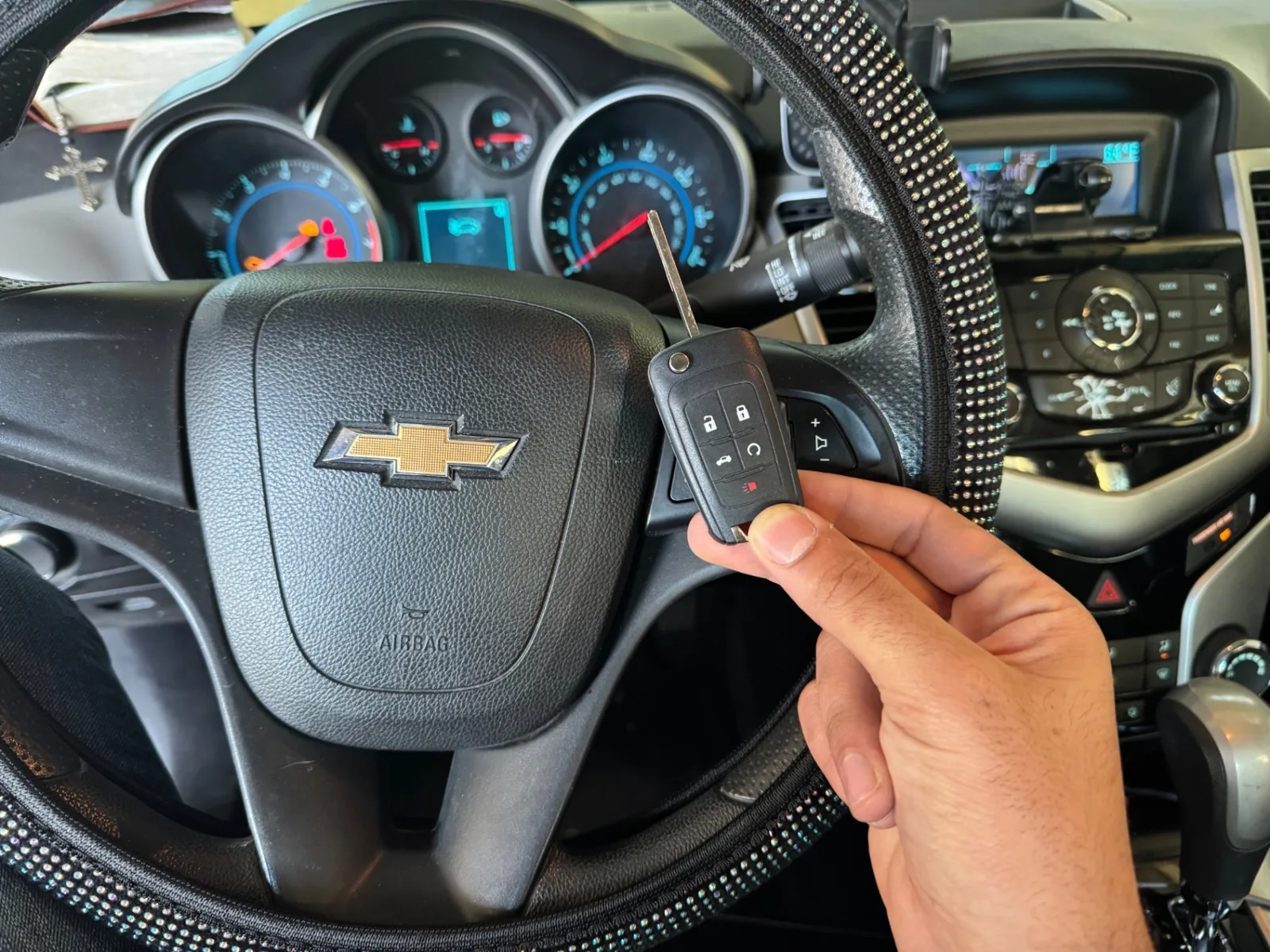 Chevrolet Cruze flip key freshly cut and programmed by a mobile locksmith